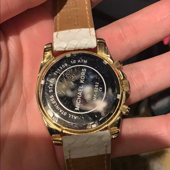 Michael Kors watch - Picture 4 of 4